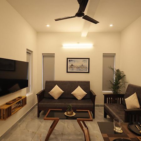 Indigo Springs Lejlighed Thiruvananthapuram Eksteriør billede